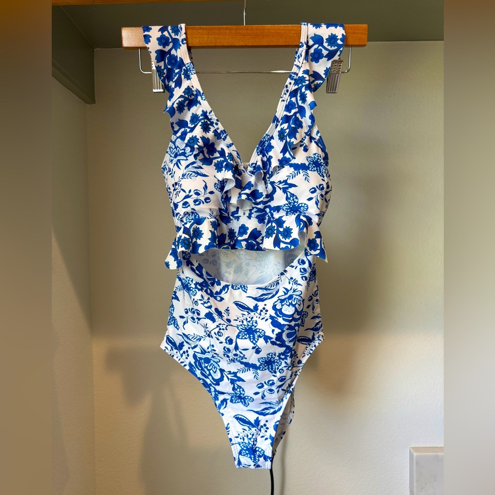 NWOT, SHEIN Teen, Blue and White Floral Swimsuit, Size 13